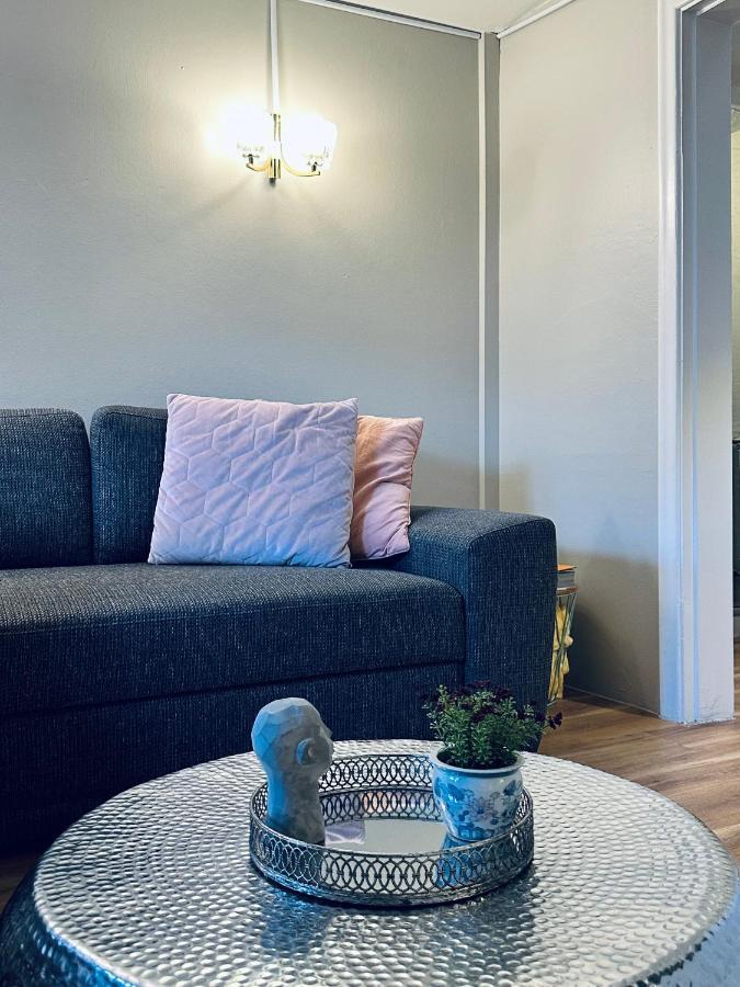 Castle Inn Apartments - Downtown Keflavík Dış mekan fotoğraf