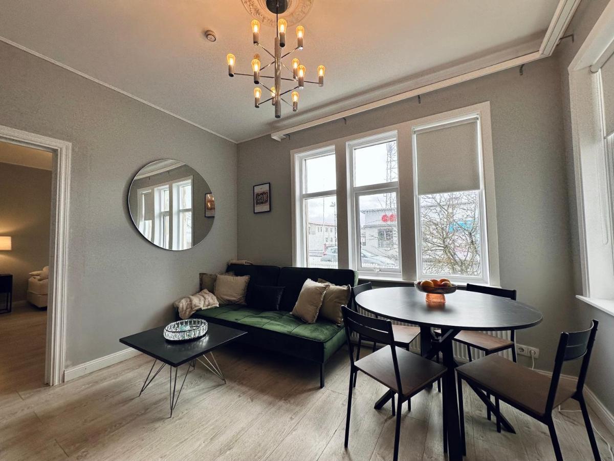 Castle Inn Apartments - Downtown Keflavík Dış mekan fotoğraf