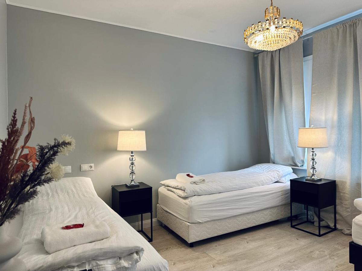 Castle Inn Apartments - Downtown Keflavík Dış mekan fotoğraf